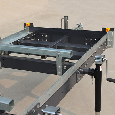 Machine à scier à la table coulissante de découpe de bois de précision pour le Kenya et le Pakistan Modèle 2024