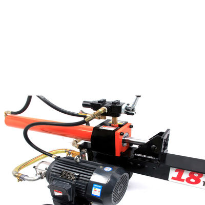 Coupe-bois à troncs enroulés avec élévateur de troncs horizontal et coupe-bois
