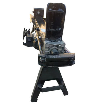 Machine de séparation horizontale de bois pour le traitement du bois de chauffage