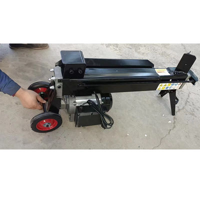 Machine de séparation horizontale de bois pour le traitement du bois de chauffage
