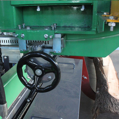 15KW Automatique Voleur horizontal de bois portable à bande Sauvetière portable pour le travail du bois