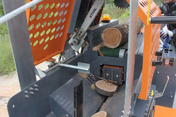 Traiteur de bois de chauffage pour les travaux de construction